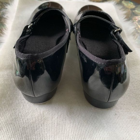 *SALE* EUC Tap Shoes!  LETS DANCE! - Picture 3 of 16